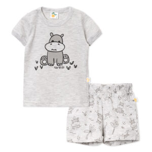2662Conjunto remera c/estampa y short hippo