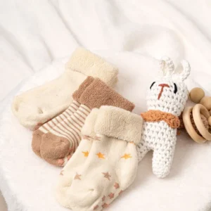 14703Set 3 medias towell bebe antideslizante