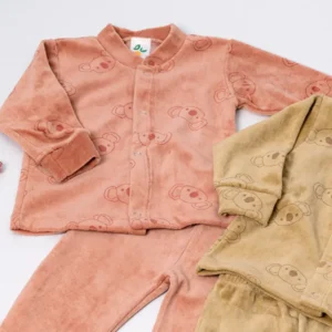 144142Saquito plush estampado